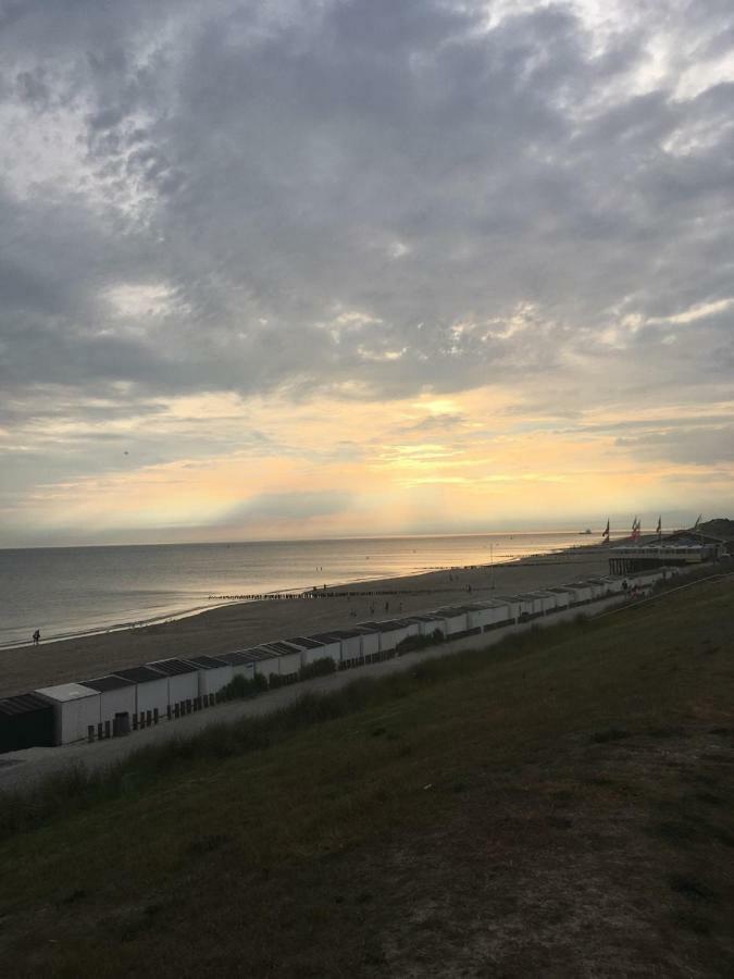 Appartement Aan Het Strand De Zeemeermin Zoutelande Exterior foto